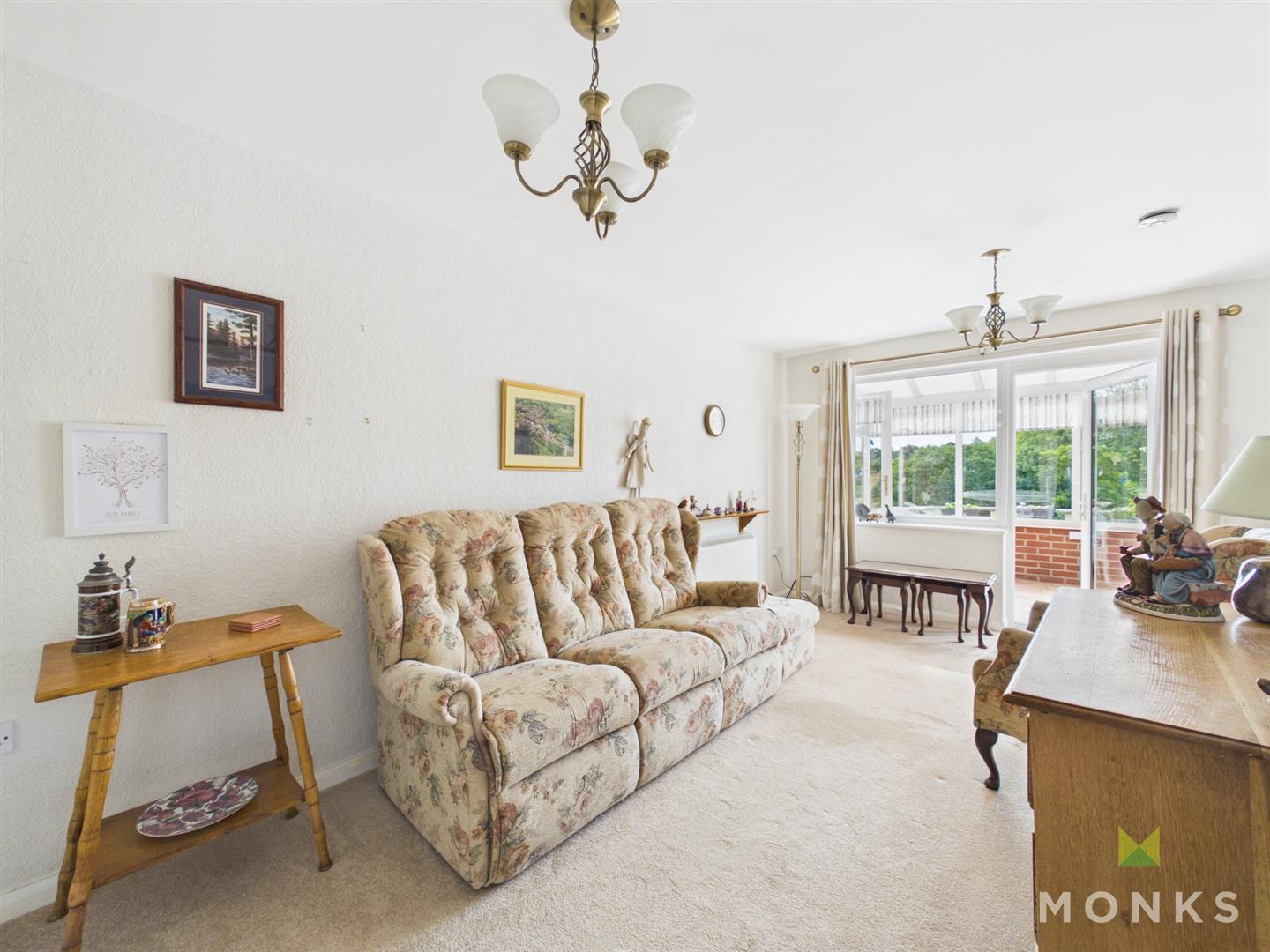 6 Brook Lea Close, Oswestry, SY10 9DA For Sale